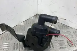 Pompe de circulation d'eau BMW 5 (F10) 2.0L Diesel