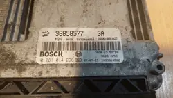 ECU moteur Chevrolet Captiva Antara 2.0 D 0281014296