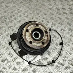 Mercedes-Benz Vito Viano W447 2016 Vänster Baknav