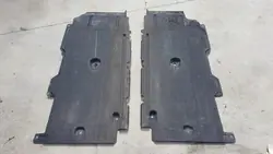 Escudo inferior izquierdo OEM OSŁONA PODWOZIA LEWA VOLVO V40 II