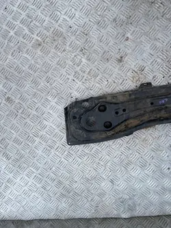 Support radiateur OEM BELKA POD CHLODNICE Honda CR-V III