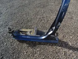 Pilar quarto esquerdo OEM 10723 Citroen C1 II Peugeot 108