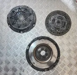 Kytkinsetti CITROEN PEUGEOT 9670270080