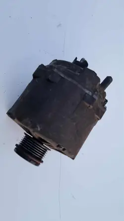 Vaihtovirtageneraattori Audi A8 D3 Q7 4L A6 C6 059903015T
