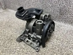 Pompe à huile BMW OEM 7823009-11 pour moteur 3.0D N57