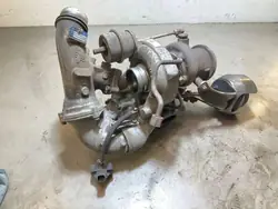 Turboahdin OEM A6510906080 Mercedes-Benz Sprinterille