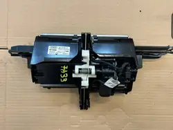 Audi MMI-navigointinäyttö OEM 4G1919601N