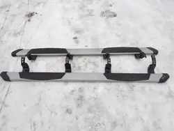 Estribos OEM 51083-YY070 para Toyota Tundra