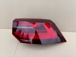 VW GOLF 8 VIII IQ LIGHT LÁMPARA TRASERA DERECHA OEM