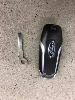 Gebrauchter Motokey Schlüssel OEM ELE209 für Ford Fusion USA