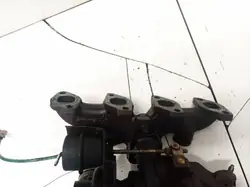 Pakoputken keräin OEM 8200874116 Renault Megane 1.5L