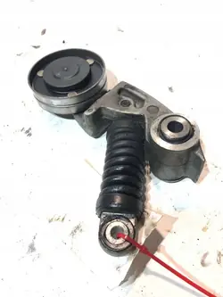 Vaihtovirtageneraattorin hihnapyörä Audi Q7 4L