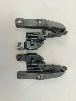 Infiniti Q50 Konepellin Saranoja Set OEM DLL3905