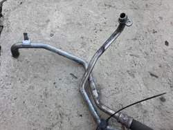 Conduite d'huile BMW E90/E92/E93 M3 OEM 2284077