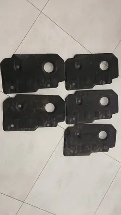 Moottorikansi 1.5 BlueHDI OEM 9808963280 Käytetty