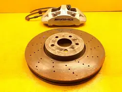 Oikea etujarrusatula Mercedes-Benz GLB x247 AMG A35 OEM