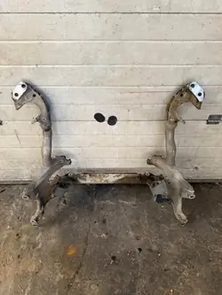 Audi Q5 8R Vorderachsträger OEM 8R0399315J