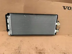 Condenseur AC OEM P8891267635 pour Volvo XC40