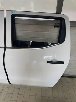 Fenêtre de Porte Complète Nissan Navara NP300