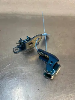 Rechte hintere Türscharniere OEM 804005615R 804008014R