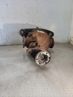 Bakre differential BMW 5 E39 07502391