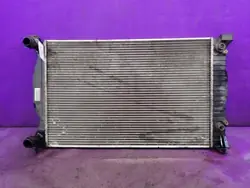 Radiateur d'eau AUDI A4 B6 1.9 TDI 8E0121251L