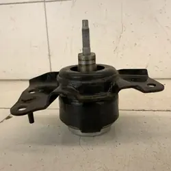 Moottorin kiinnike OEM 47852874565269854569845632 Jeep Wranglerille
