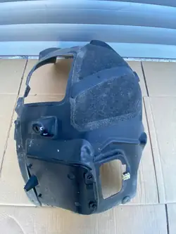BMW 5 G30 G31 etu oikea lokasuoja OEM 7340786