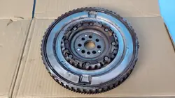 KIA CEED III 1.4 T-GDI Volante 23200-03950