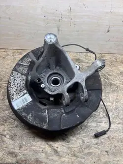 Cubo roda traseira direita OEM 6797448 BMW Série 7 2010