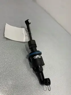 Cilindro esclavo embrague Kia Stonic OEM FBZ18202