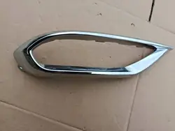 Vasen takapuskurin koriste Volkswagen Tiguan Allspace