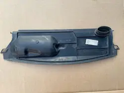 Guia de ar superior Renault Megane III OE 214767662R