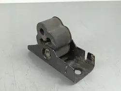 Nissan OE Pakoputkenkannatin OEM FOB44764 - Käytetty