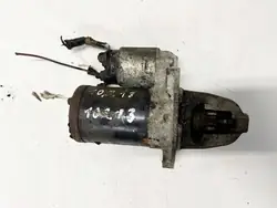 Motor de arranque Mitsubishi Colt 2003 1.3L mr994922