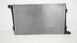 Radiateur d'eau OEM 360204161 pour Audi A3 8P 1.4 TSI