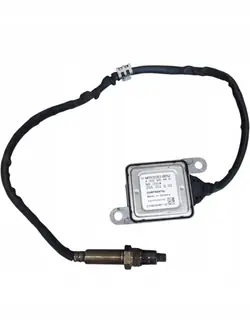 Mercedes C Luokka W205 2.0 CGI Lambda-anturi NOX A0009054410