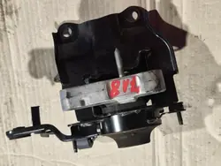 Support de Boîte Toyota Yaris Cross 1.5 Hybride AV-E2482