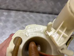 Pompe à essence AUDI A8 D3 4E0919087H
