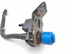 Land Rover AdBlue-tank OEM S8E25J232AA - Gebruikt
