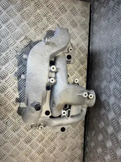 Insugningsgrenrör OEM 043689003 Mercedes Sprinter