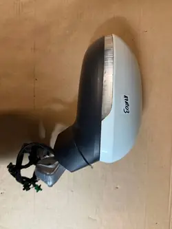 VW Passat B8 oikea peili alkuperäinen 7 + 2 johtoa OEM 161251