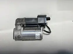 Mercedes E-luokka W213 ilmaiskuvapumppu OEM A2133200104