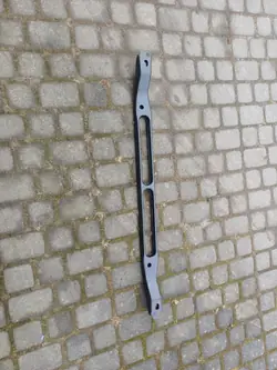Viga inferior do pára-choques OEM belka dolna Volvo XC60 2008-2017