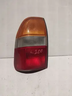 Luz Trasera Izquierda Mitsubishi L200 III 1998-2004
