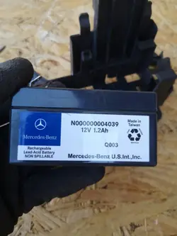 Batería de respaldo Mercedes Clase A W177 12V 1.2Ah OEM