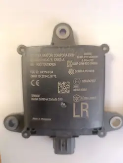 Módulo BSM/BLIS Lexus LS V OEM 8816250051