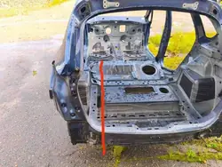 Linke Hintere Viertel BMW 2 ACTIVE TOURER (F45) 2016 OEM