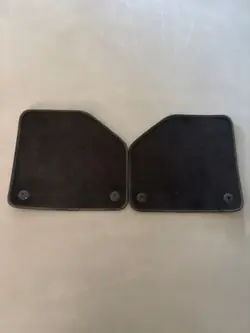 OEM MY83-18323-AAW Aston Martin DBX Teppichmatte
