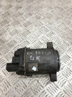 Bomba de dirección asistida Skoda OEM 5Q0909144P
